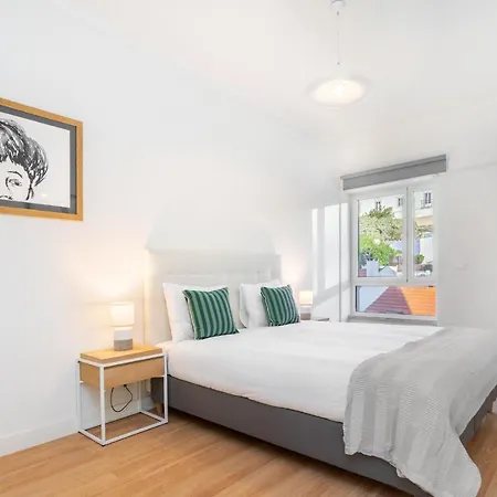 Whome | Anjos Stylish Apartment #10-2